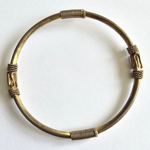 Vintage bracelet Bali style bangle gold tone